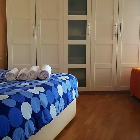 Apartment Great Beach Front, Baby Friendly