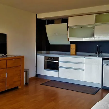 Great Beach Front, Baby Friendly Apartment *